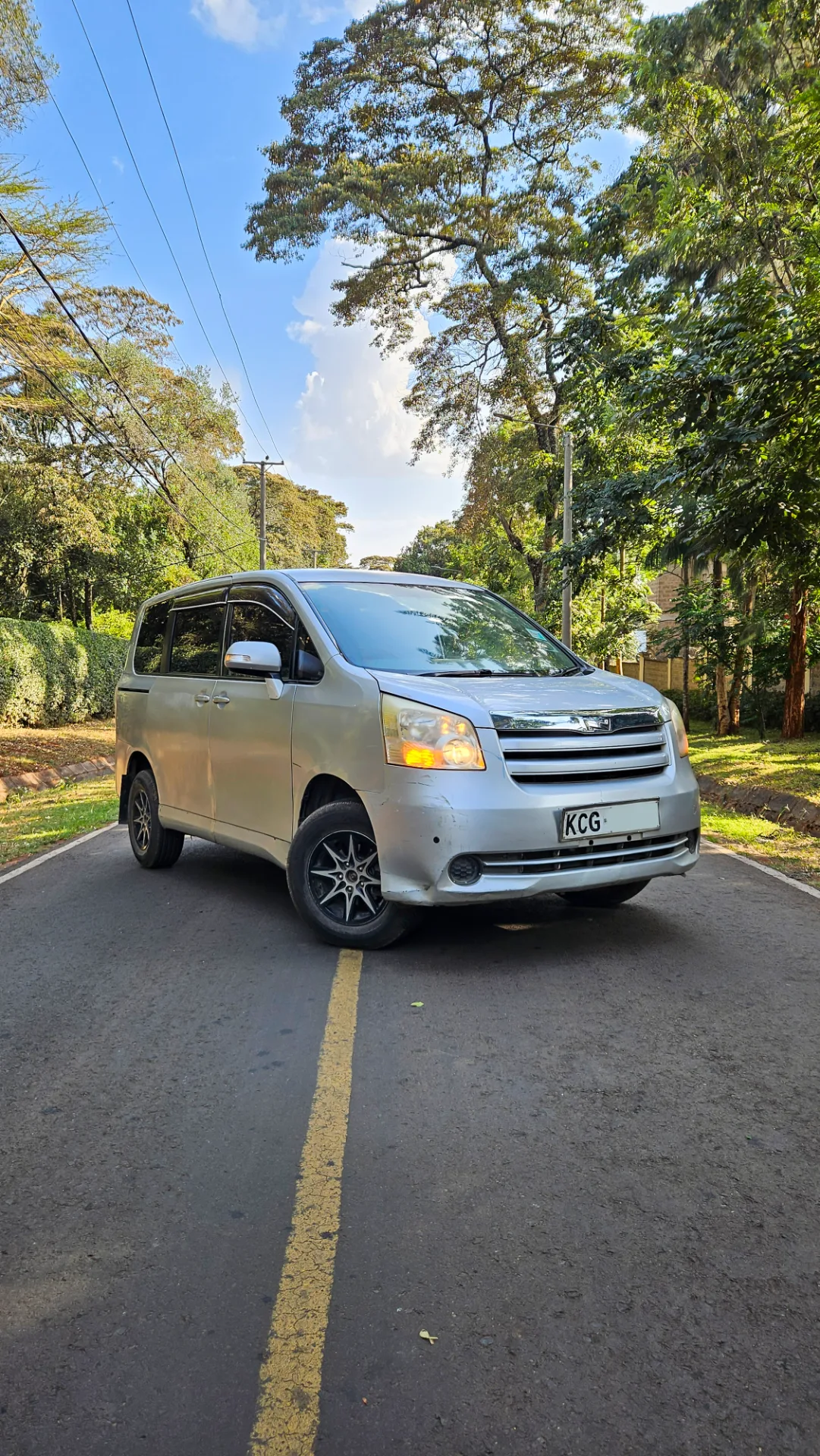 2009 Toyota Noah