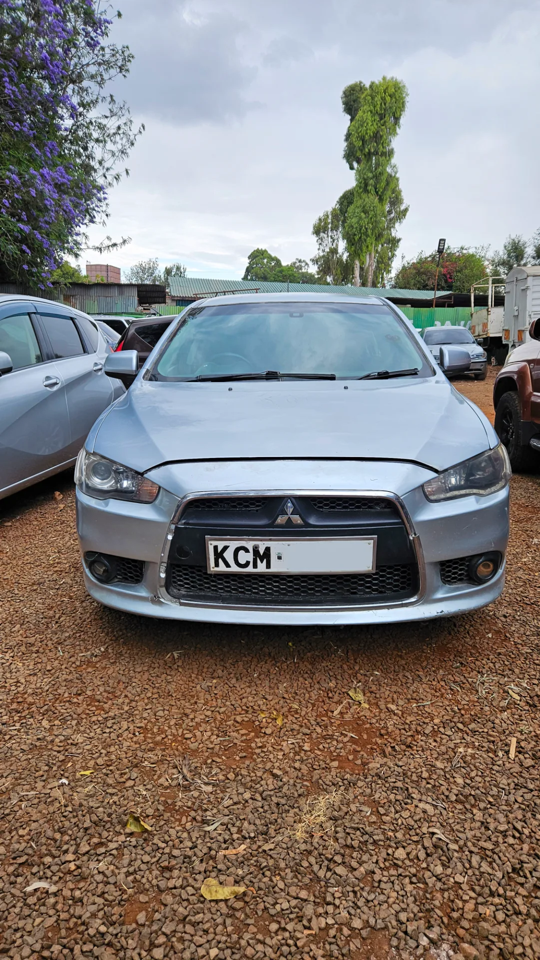 Mitsubishi Galant